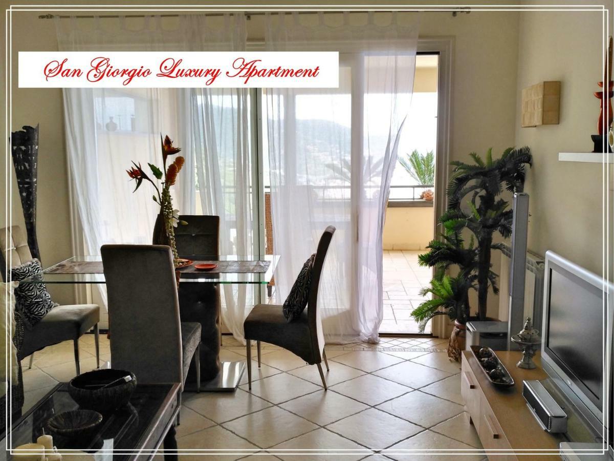 San Giorgio Luxury Apartment Taormina-Panoramic Pool & Parking Space Kültér fotó
